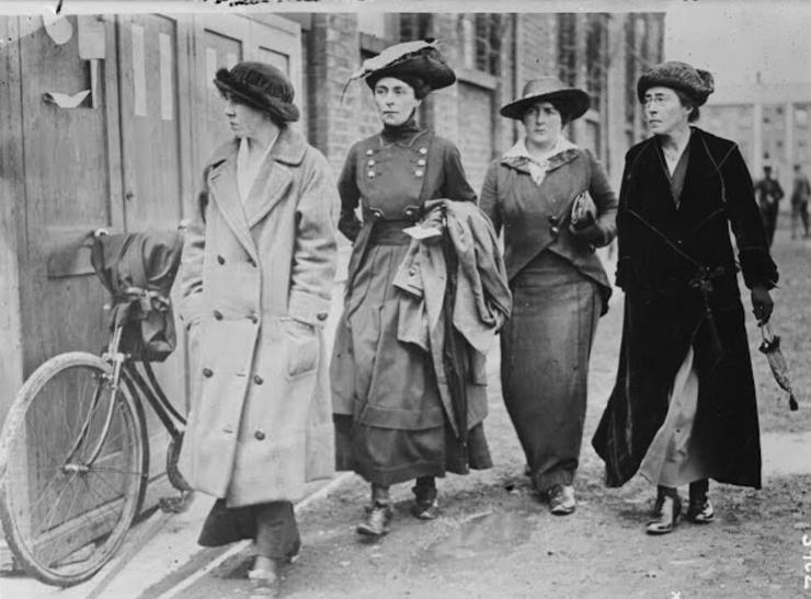 Kathleen, Hanna and Mary Sheehy with Meg Connery arriving at Richmond Barracks for court martial of soldier who killed Hanna's husband Francis Sheehy Skeffington. June 1916. 